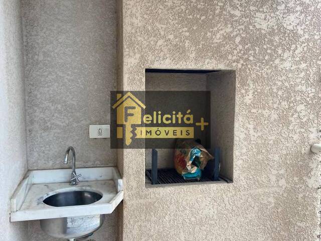 Apartamento para Venda em Carapicuíba - 4
