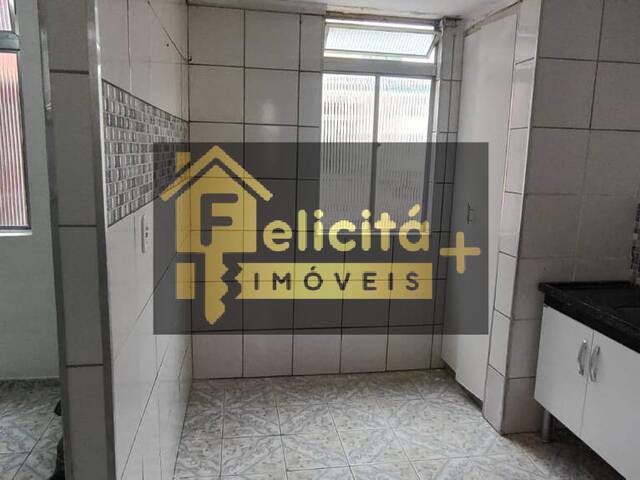 Apartamento para Venda em Carapicuíba - 4