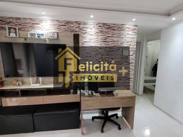 Apartamento para Venda em Carapicuíba - 5
