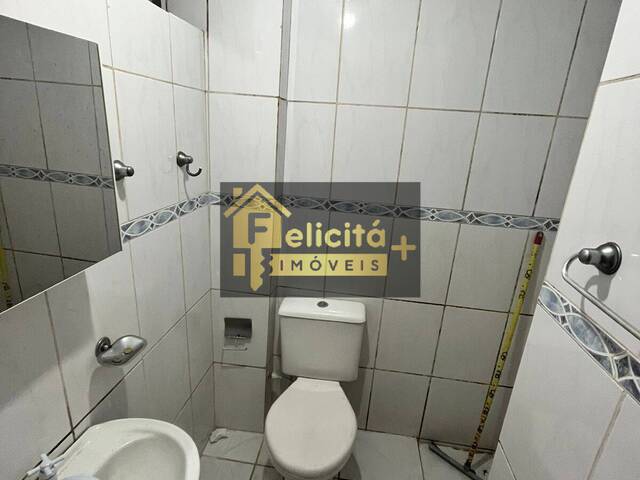 Apartamento para Venda em Carapicuíba - 4