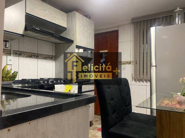 Apartamento para Venda em Carapicuíba - 4