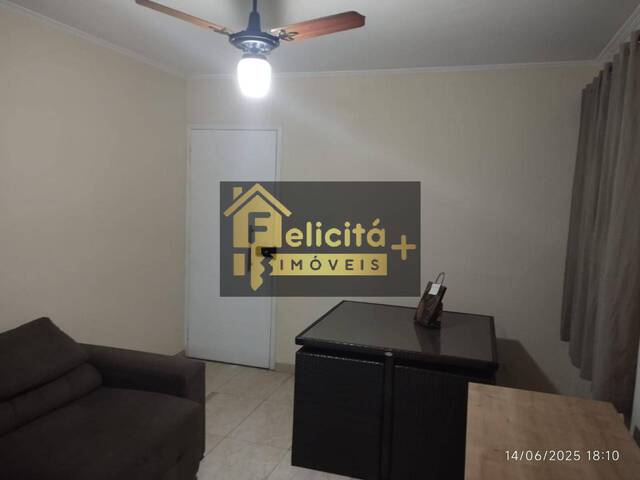 #C1008 - Apartamento para Venda em Carapicuíba - SP - 1