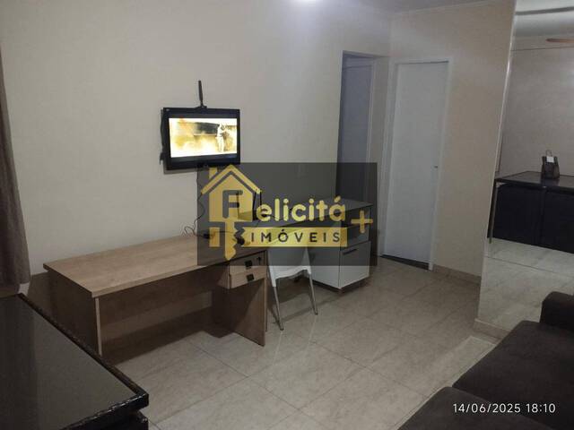 #C1008 - Apartamento para Venda em Carapicuíba - SP - 2