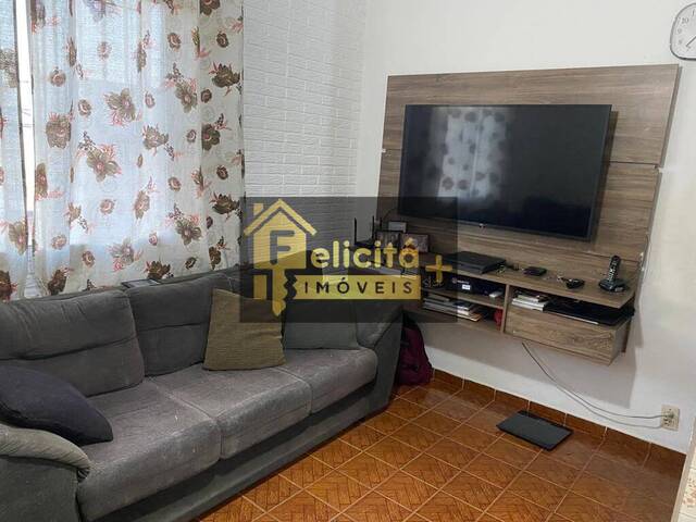 #C1013 - Apartamento para Venda em Carapicuíba - SP - 1