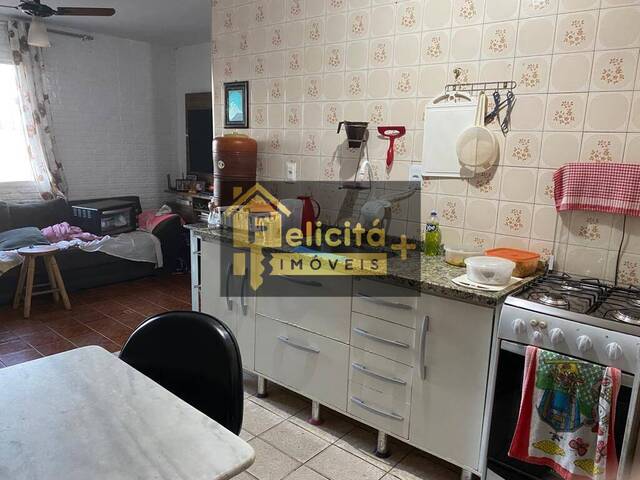 Apartamento para Venda em Carapicuíba - 5