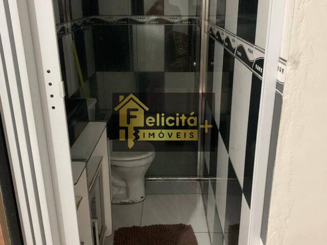 Apartamento para Venda em Carapicuíba - 5