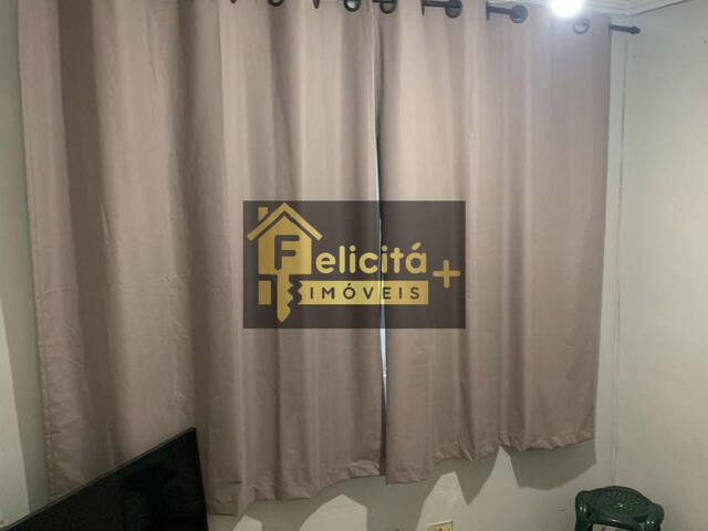 Apartamento para Venda em Carapicuíba - 4