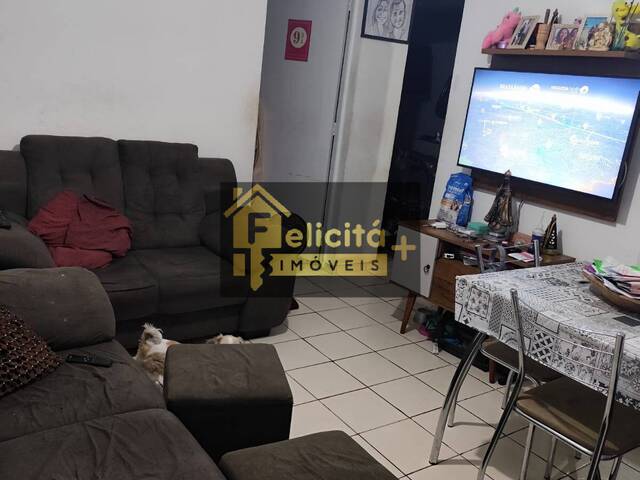 Apartamento para Venda em Carapicuíba - 4