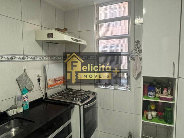 #C1021 - Apartamento para Venda em Carapicuíba - SP - 2