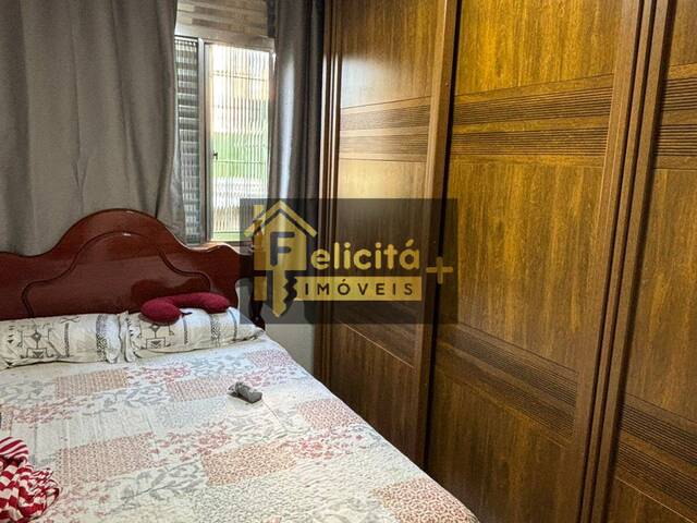 Apartamento para Venda em Carapicuíba - 5