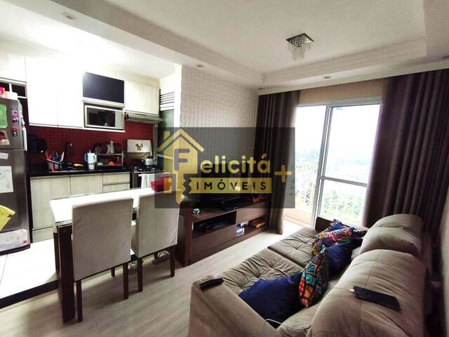 #C1022 - Apartamento para Venda em Carapicuíba - SP - 1