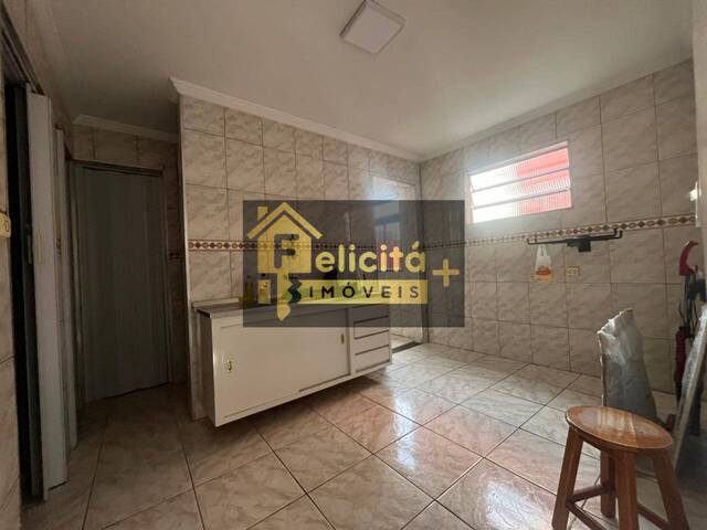 #C1027 - Apartamento para Venda em Carapicuíba - SP - 3