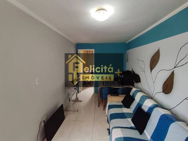 #C1028 - Apartamento para Venda em Carapicuíba - SP - 1