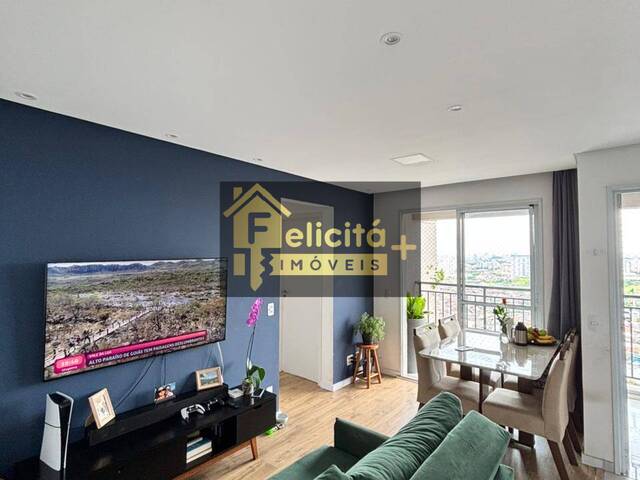 Apartamento para Venda em Carapicuíba - 4