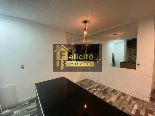 Apartamento para Venda em Carapicuíba - 4