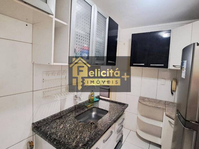 Apartamento para Venda em Carapicuíba - 4