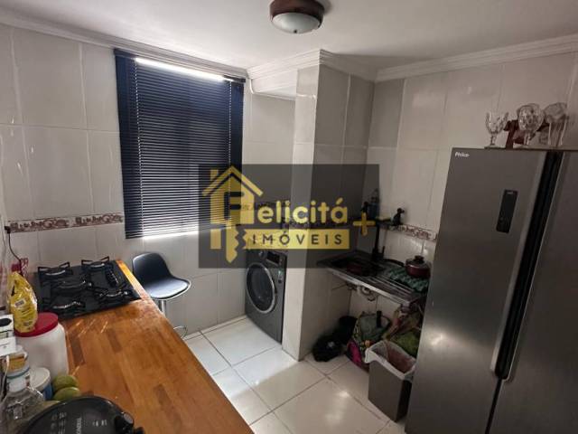 Apartamento para Venda em Carapicuíba - 3