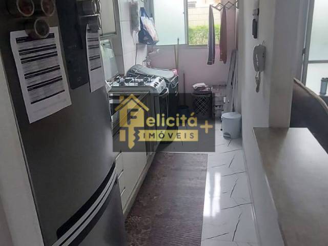 Apartamento para Venda em Carapicuíba - 3