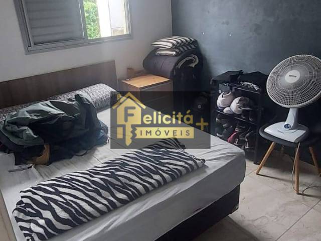 Apartamento para Venda em Carapicuíba - 4