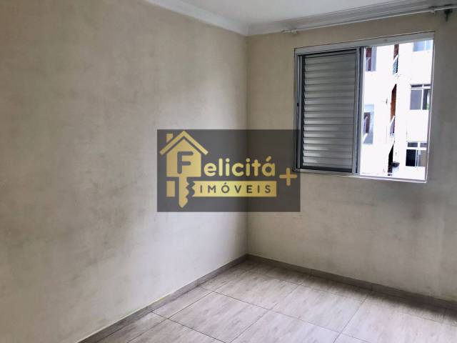 Apartamento para Venda em Carapicuíba - 4