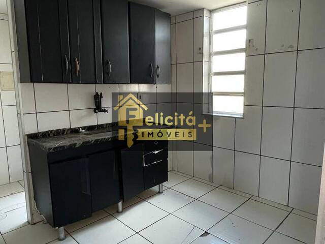 #C1071 - Apartamento para Venda em Carapicuíba - SP - 1