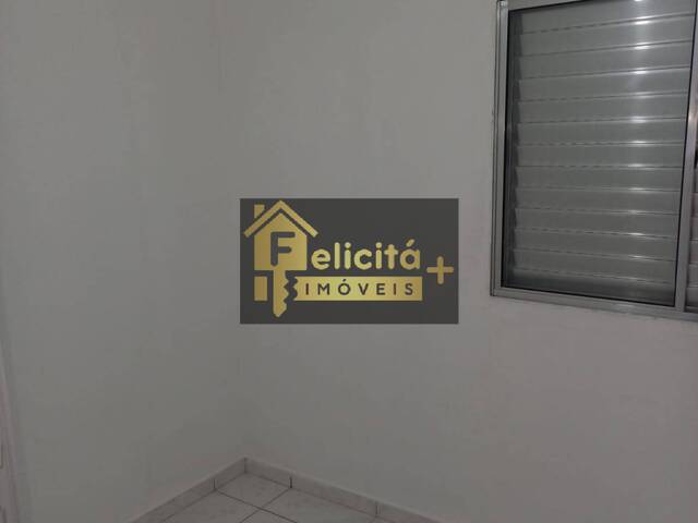 #C1082 - Apartamento para Venda em Carapicuíba - SP - 3