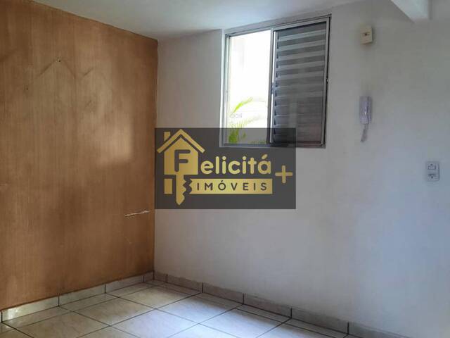 Apartamento para Venda em Carapicuíba - 5