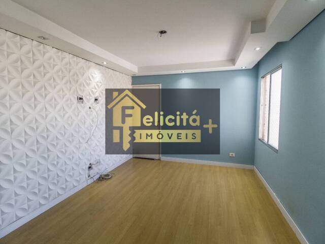 Locação em Parque José Alex André - Carapicuíba