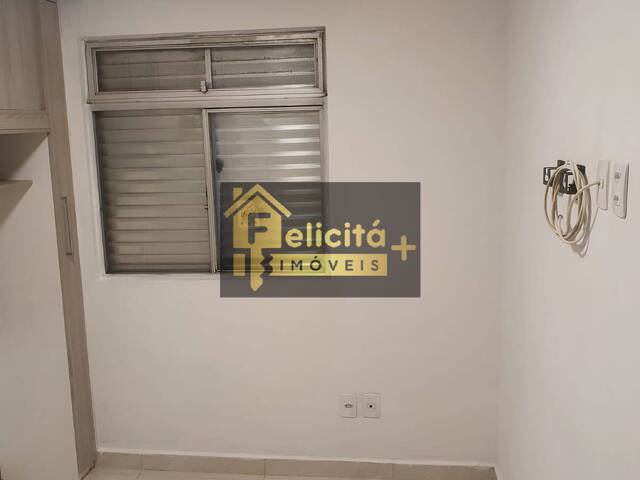 Apartamento para Venda em Carapicuíba - 4