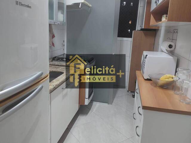 Apartamento para Locação em Carapicuíba - 3