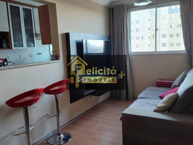 Apartamento para Locação em Carapicuíba - 2