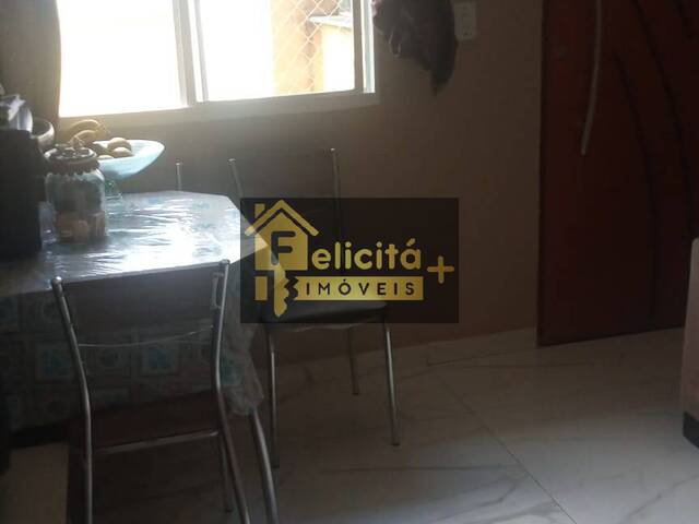 Apartamento para Venda em Carapicuíba - 5
