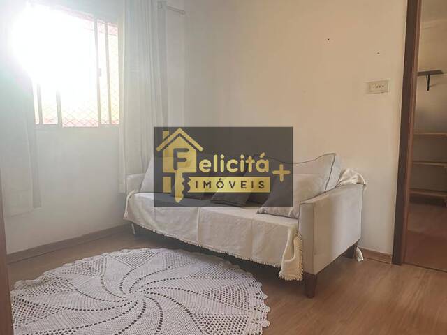 Apartamento para Venda em Carapicuíba - 2