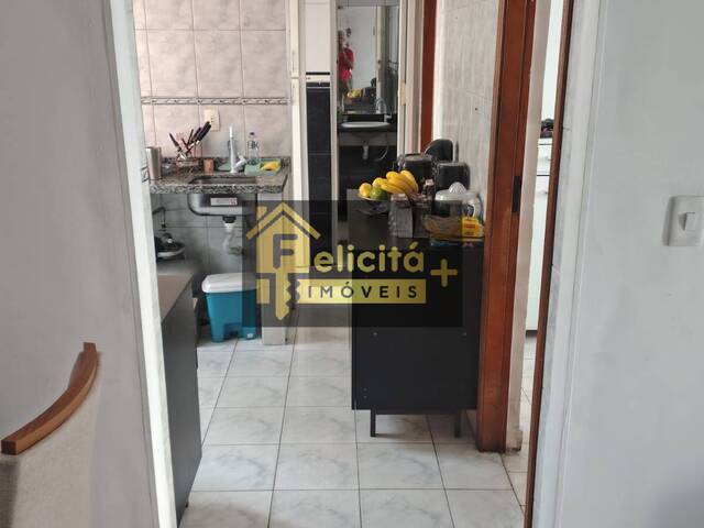 Apartamento para Venda em Carapicuíba - 3