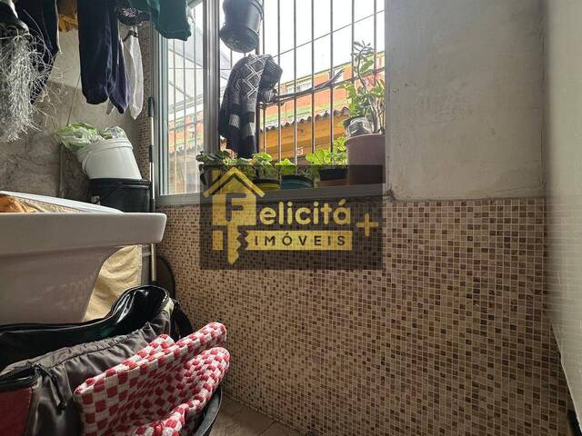 Apartamento para Venda em Carapicuíba - 5