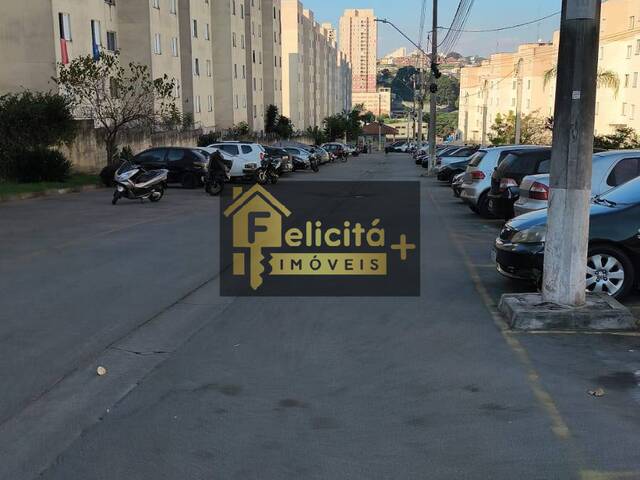 #C1114 - Apartamento para Venda em Carapicuíba - SP - 2