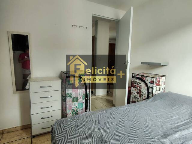 Apartamento para Venda em Carapicuíba - 4