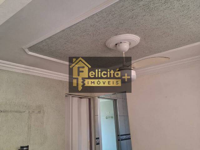 Apartamento para Venda em Carapicuíba - 2