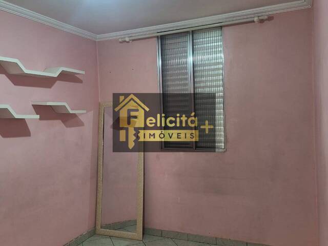 Apartamento para Venda em Carapicuíba - 5