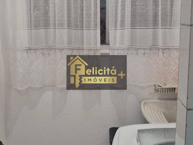 Apartamento para Venda em Carapicuíba - 3