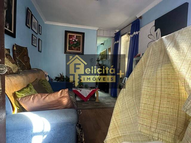 Apartamento para Venda em Carapicuíba - 2
