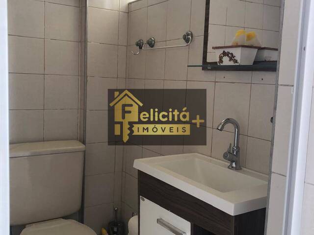 Apartamento para Venda em Carapicuíba - 5