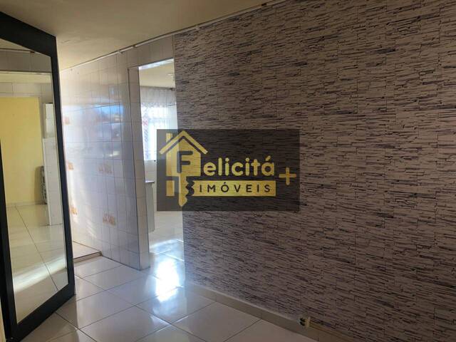 #C993 - Apartamento para Venda em Carapicuíba - SP - 1