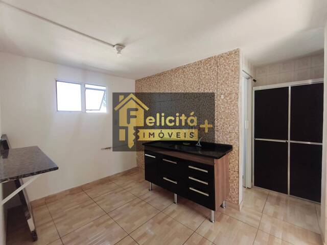 Apartamento para Venda em Carapicuíba - 4