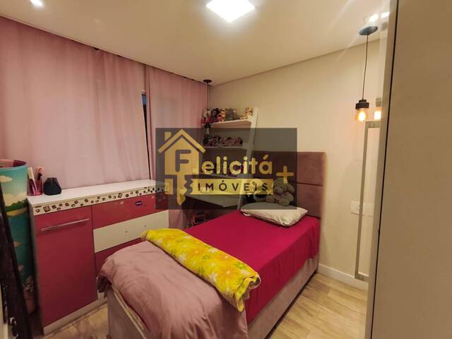 Apartamento para Venda em Carapicuíba - 4